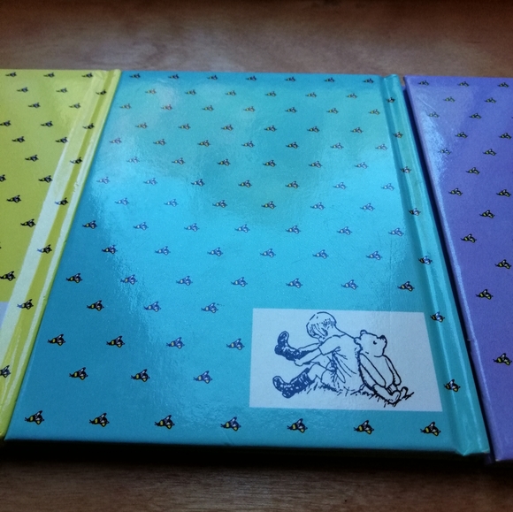 Classic Pooh Books, Set of Three - Picture 2 of 3